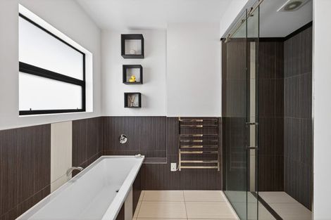 Photo of property in 1 Vahsel Bay, Wigram, Christchurch, 8025