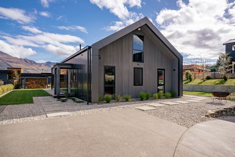 Photo of property in 5 Mills Road, Wanaka, 9305