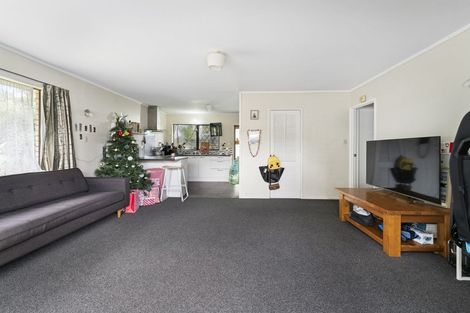 Photo of property in 1/515 Weymouth Road, Weymouth, Auckland, 2103