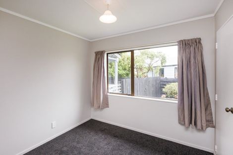 Photo of property in 15 Willowstream Grove, Cloverlea, Palmerston North, 4412