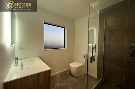 Photo of property in 3e Penfold Place, Henderson, Auckland, 0610