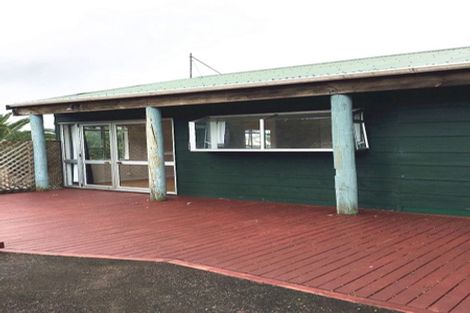 Photo of property in 1/18 Kitewao Street, Northcote, Auckland, 0627