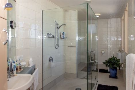 Photo of property in 28 Le Quesne Road, Bay View, Napier, 4104