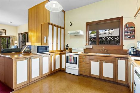 Photo of property in 10 Weston Road, St Albans, Christchurch, 8052