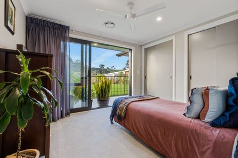 Photo of property in 121 Valley Road, Waimauku, 0881