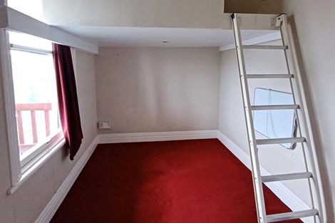 Photo of property in 6-10 Mudges Terrace, Newtown, Wellington, 6021