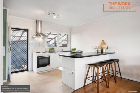 Photo of property in 3/37 Buckingham Crescent, Manukau, Auckland, 2025