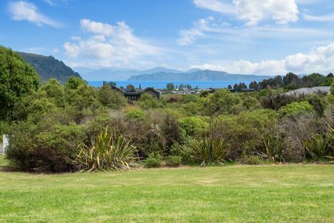 Photo of property in 42 Lacebark Drive, Kinloch, Taupo, 3377