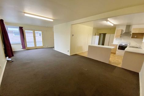 Photo of property in 6 Clonbern Place, Upper Riccarton, Christchurch, 8041