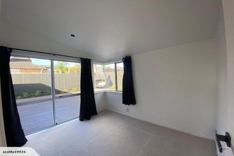 Photo of property in 84 Simpson Road, Ranui, Auckland, 0612