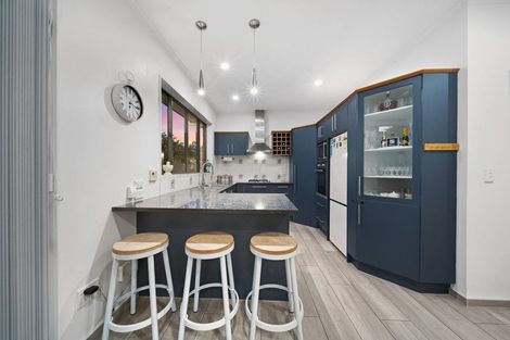 Photo of property in 7 Lamia Place, The Gardens, Auckland, 2105