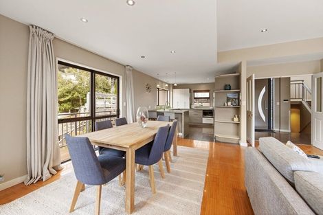 Photo of property in 8 Emerald Lane, Cashmere, Christchurch, 8022