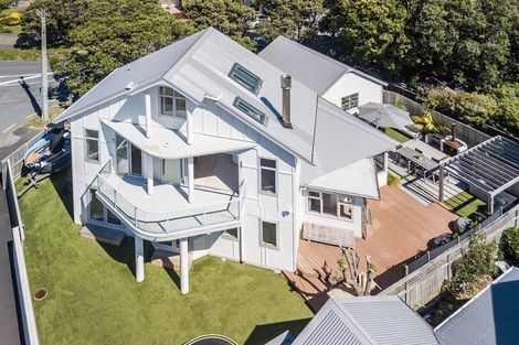 Photo of property in 75 Dundas Street, Seatoun, Wellington, 6022