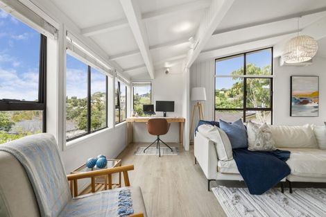 Photo of property in 18 Macnay Way, Murrays Bay, Auckland, 0630