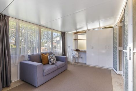 Photo of property in 4/112 Gossamer Drive, Pakuranga Heights, Auckland, 2010