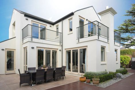 Photo of property in 38 Chateau Drive, Burnside, Christchurch, 8053