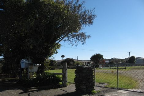 Photo of property in 15 Dalton Street, Hokitika, 7810