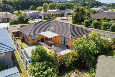 Photo of property in 2 Wakatere Place, Thames, 3500