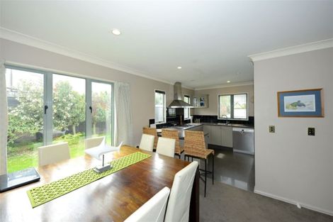 Photo of property in 95 Abberley Crescent, St Albans, Christchurch, 8014