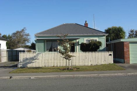 Photo of property in 18 Raymond Street, West End, Timaru, 7910