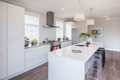 Photo of property in 204 Coutts Street, Rongotai, Wellington, 6022