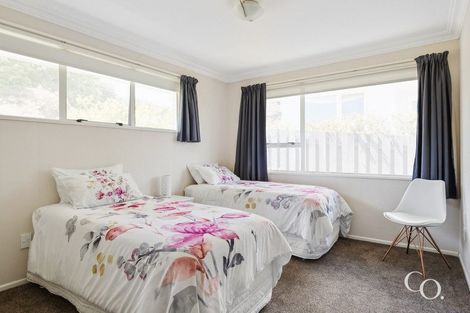 Photo of property in 10 Andrew Place, Otumoetai, Tauranga, 3110