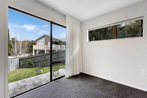 Photo of property in 2/5 Manaia Place, Mairangi Bay, Auckland, 0630