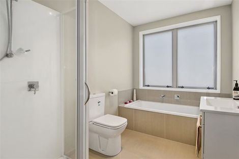 Photo of property in 29 Rochfort Crescent, Pyes Pa, Tauranga, 3112