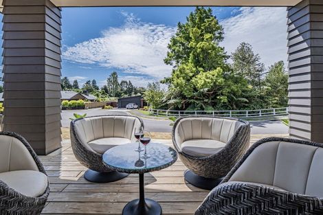 Photo of property in 7 Pike Place, Ferndale, New Plymouth, 4310