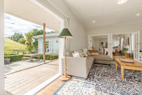 Photo of property in 66 Watts Street, Waipawa, 4210