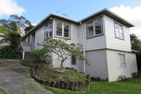 Photo of property in 19 Speargrass Grove, Timberlea, Upper Hutt, 5018