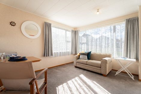 Photo of property in 1e Herewini Street, Titahi Bay, Porirua, 5022