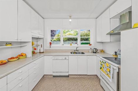 Photo of property in 66 Clyde Road, Ilam, Christchurch, 8041