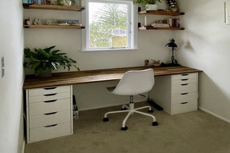 Photo of property in 669 South Titirangi Road, Titirangi, Auckland, 0604