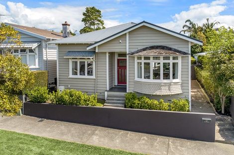 Photo of property in 32 Garnet Road, Westmere, Auckland, 1022