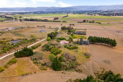 Photo of property in 105 Te Maire Road, Kahutara, Featherston, 5771