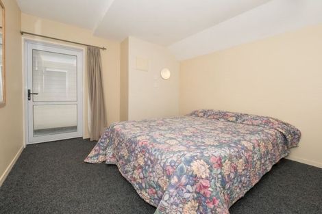 Photo of property in 50c Maunganui Road, Mount Maunganui, 3116