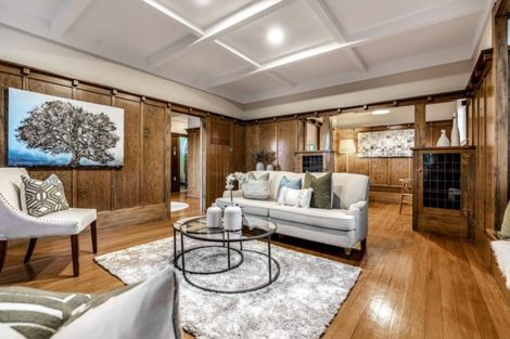 Photo of property in 5 Keystone Avenue, Mount Roskill, Auckland, 1041