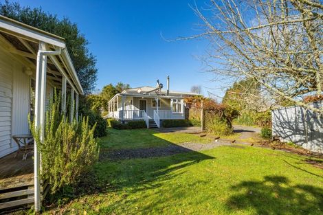 Photo of property in 28 Oioi Street, Owhango, 3990