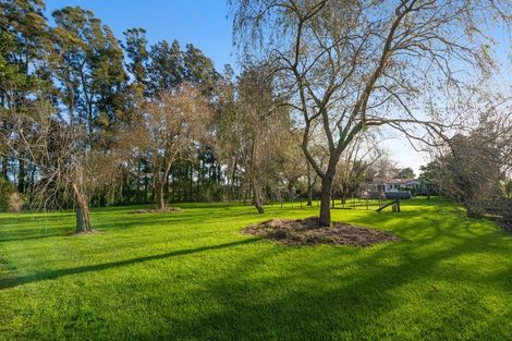 Photo of property in 2312 State Highway 16, Helensville, 0875