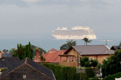 Photo of property in 4/4 Jutland Road, Hauraki, Auckland, 0622