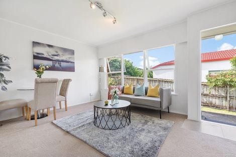 Photo of property in 2/8 Ngataringa Road, Devonport, Auckland, 0624