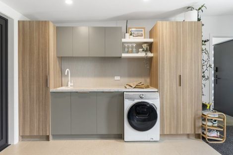 Photo of property in 221 Sylvia Road, Whangamata, 3620