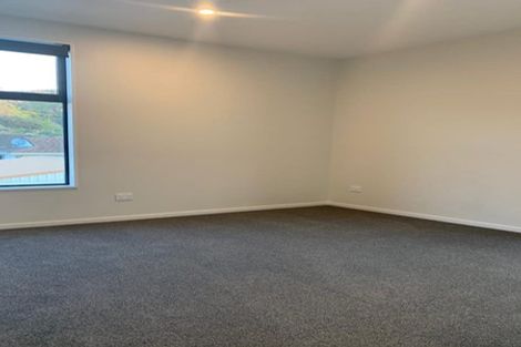 Photo of property in 7/48 Glen Road, Stokes Valley, Lower Hutt, 5019