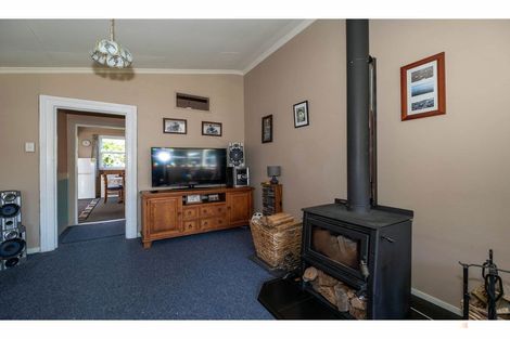 Photo of property in 5 Painstown Road, Waimate, 7978