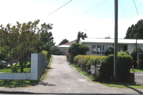 Photo of property in 59b Taikata Road, Te Atatu Peninsula, Auckland, 0610