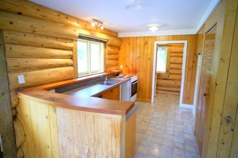 Photo of property in 80 Tilley Road, Paekakariki, 5034