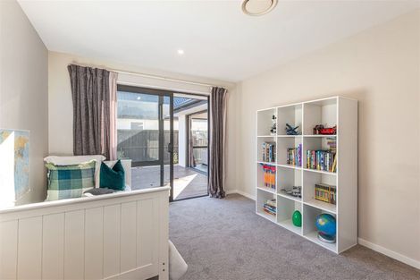 Photo of property in 16 Sorrel Gate, Halswell, Christchurch, 8025