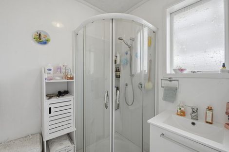 Photo of property in 13 Okura River Road, Okura, Albany, 0792