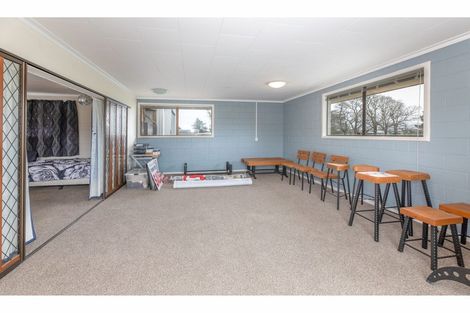 Photo of property in 381 Rangiora Woodend Road, Waikuku, Rangiora, 7473